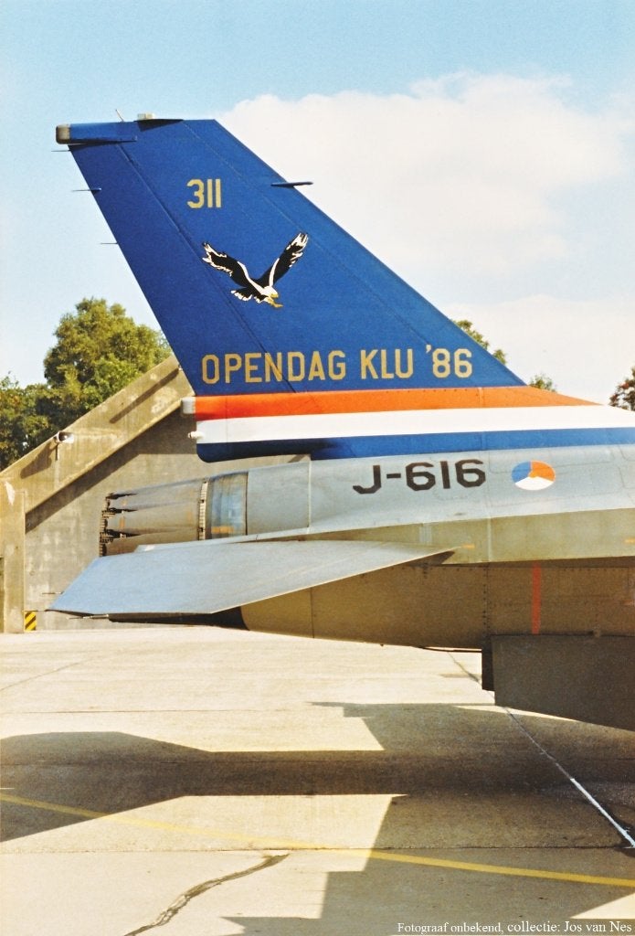 F-16  J-616, Ophalen of Verzenden, Gebruikt, Patch, Badge of Embleem