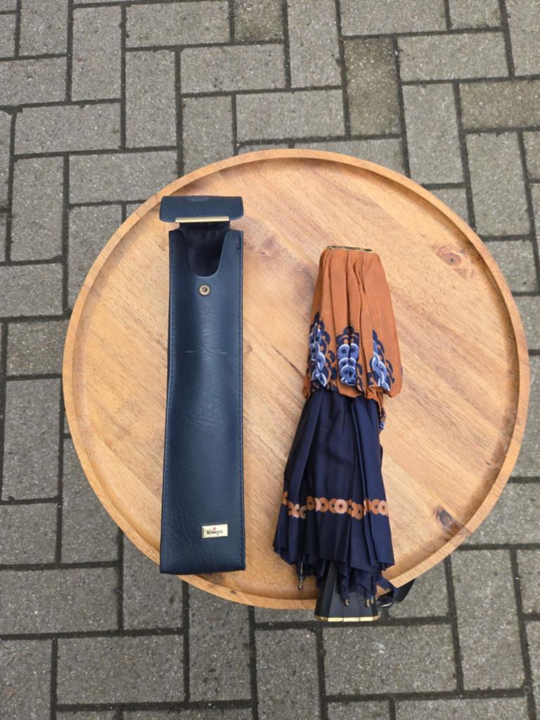Knirps paraplu blauw/beige met etui, Gebruikt, Blauw, Onbekend, Ophalen of Verzenden