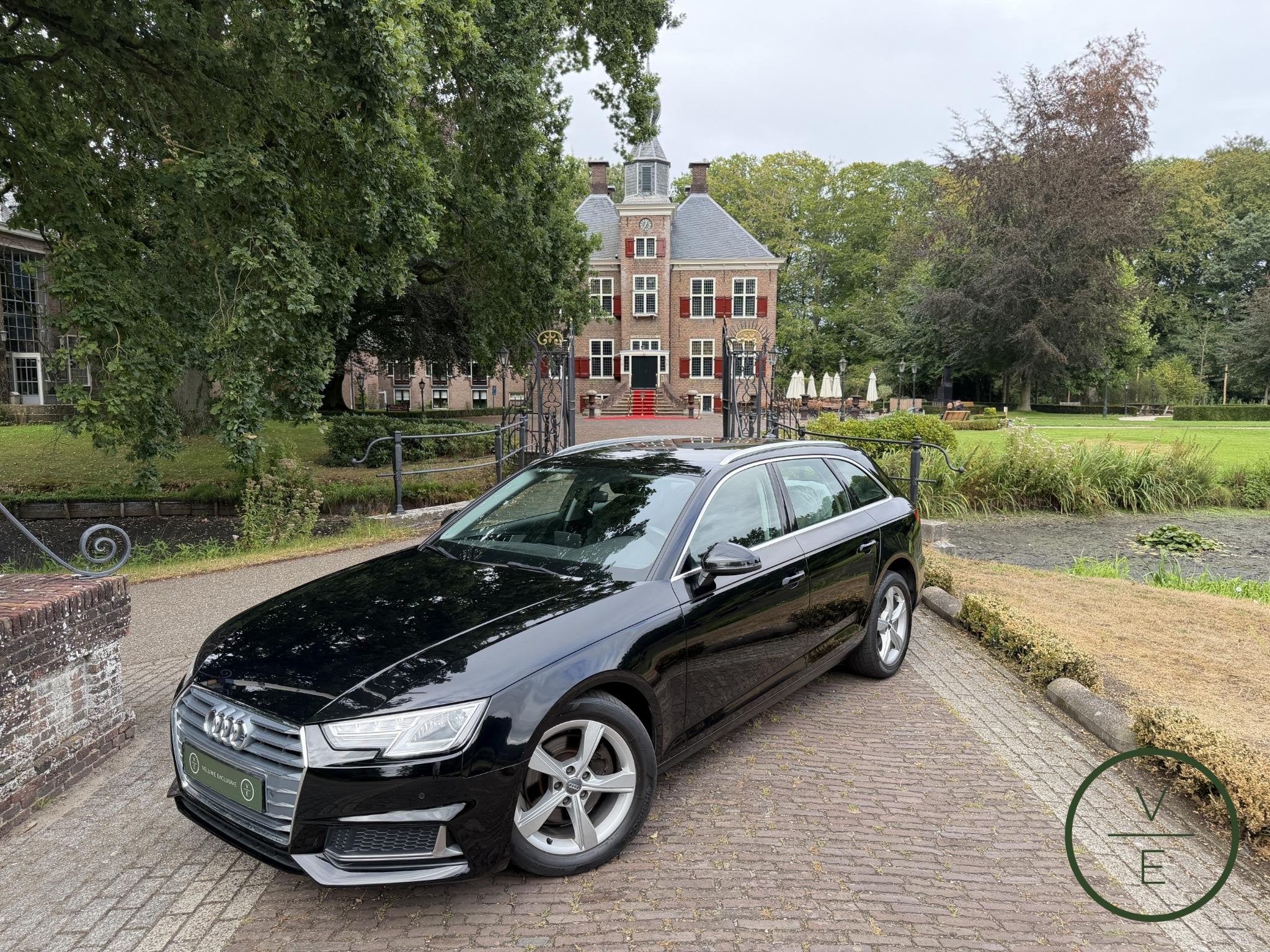 Audi A4 Avant 40 TFSI S edition | 190 PK | PDC | Navi | Spor, Gebruikt, 1984 cc, Zwart, 1510 kg
