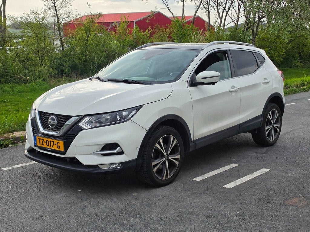 Nissan Qashqai 1.2 N-Connecta / AIRCO / NAVI / AUTOMAAT, Gebruikt, 4 cilinders, 116 pk, Wit