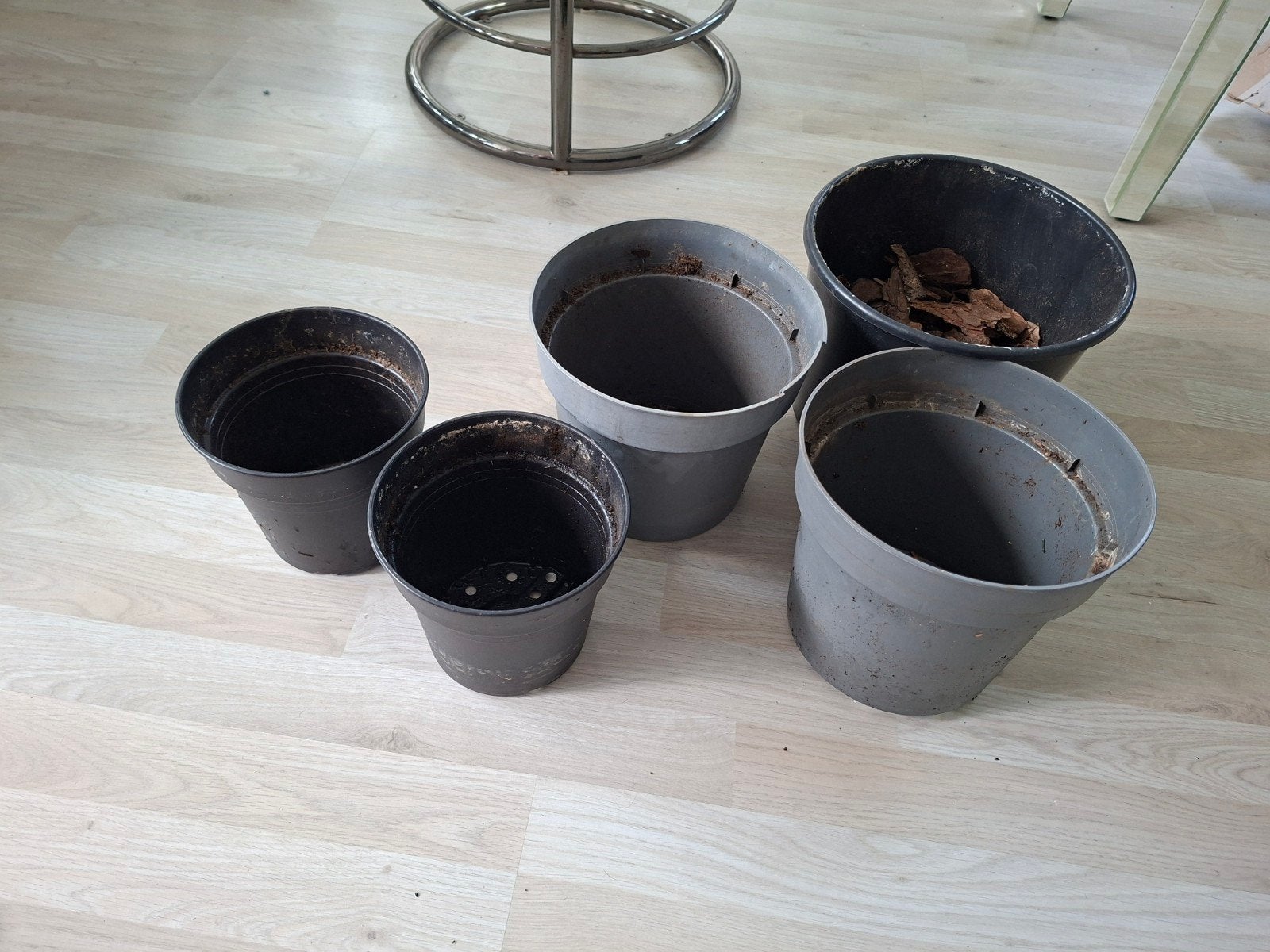 Bloempotten, Tuin en Terras, Bloempotten, Rond, Ophalen of Verzenden, Aardewerk, Minder dan 40 cm