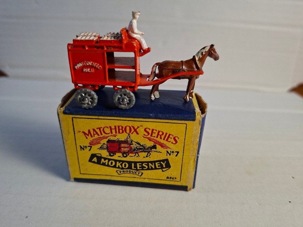 Matchbox Lesney # 7 A Horse drawn milk float in B box, Verzenden, Gebruikt, Overige typen
