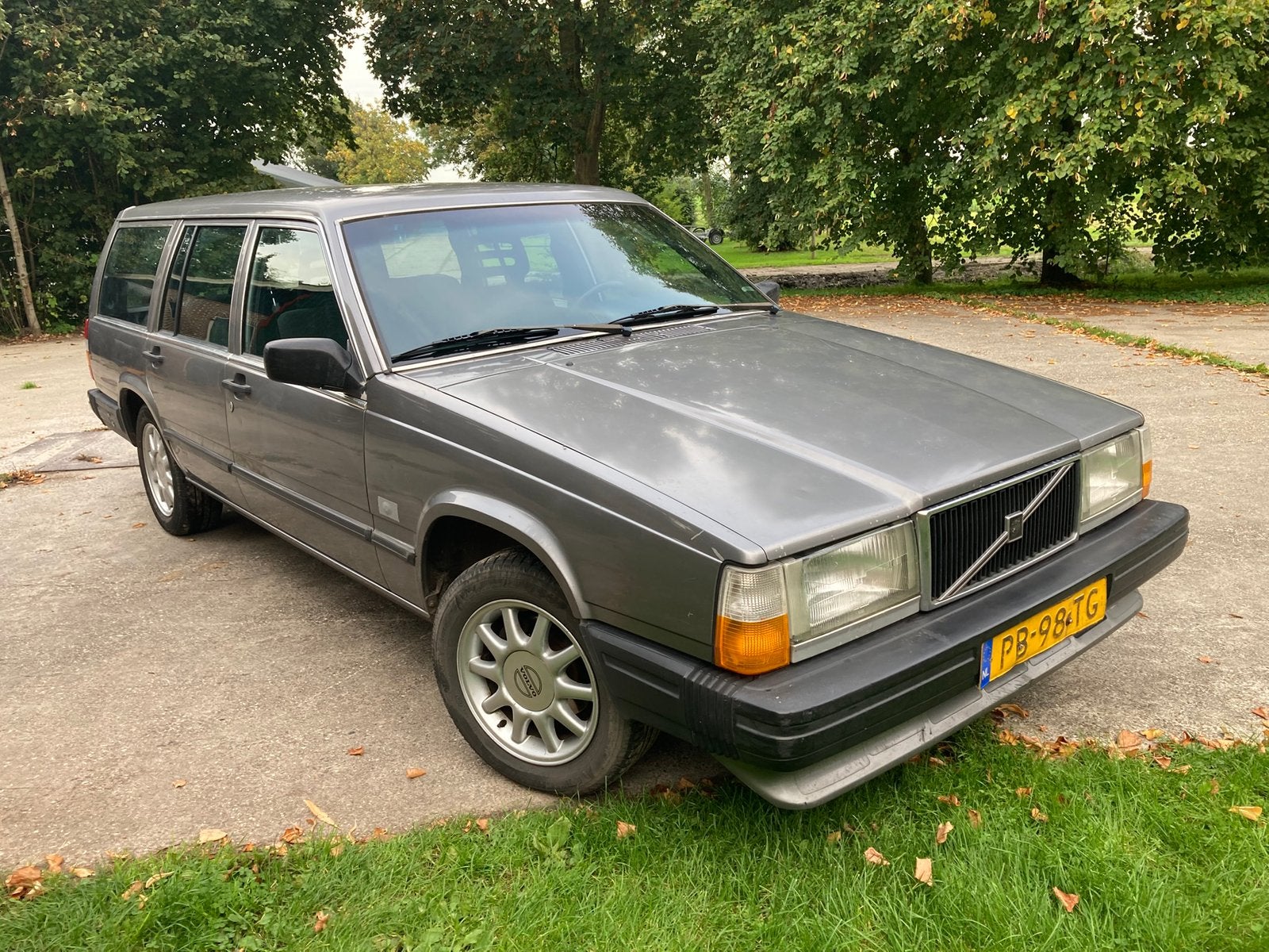 Volvo 740 2.3 GL AUT 1986 Anthraciet, Automaat, Origineel Nederlands, Stationwagon, Particulier