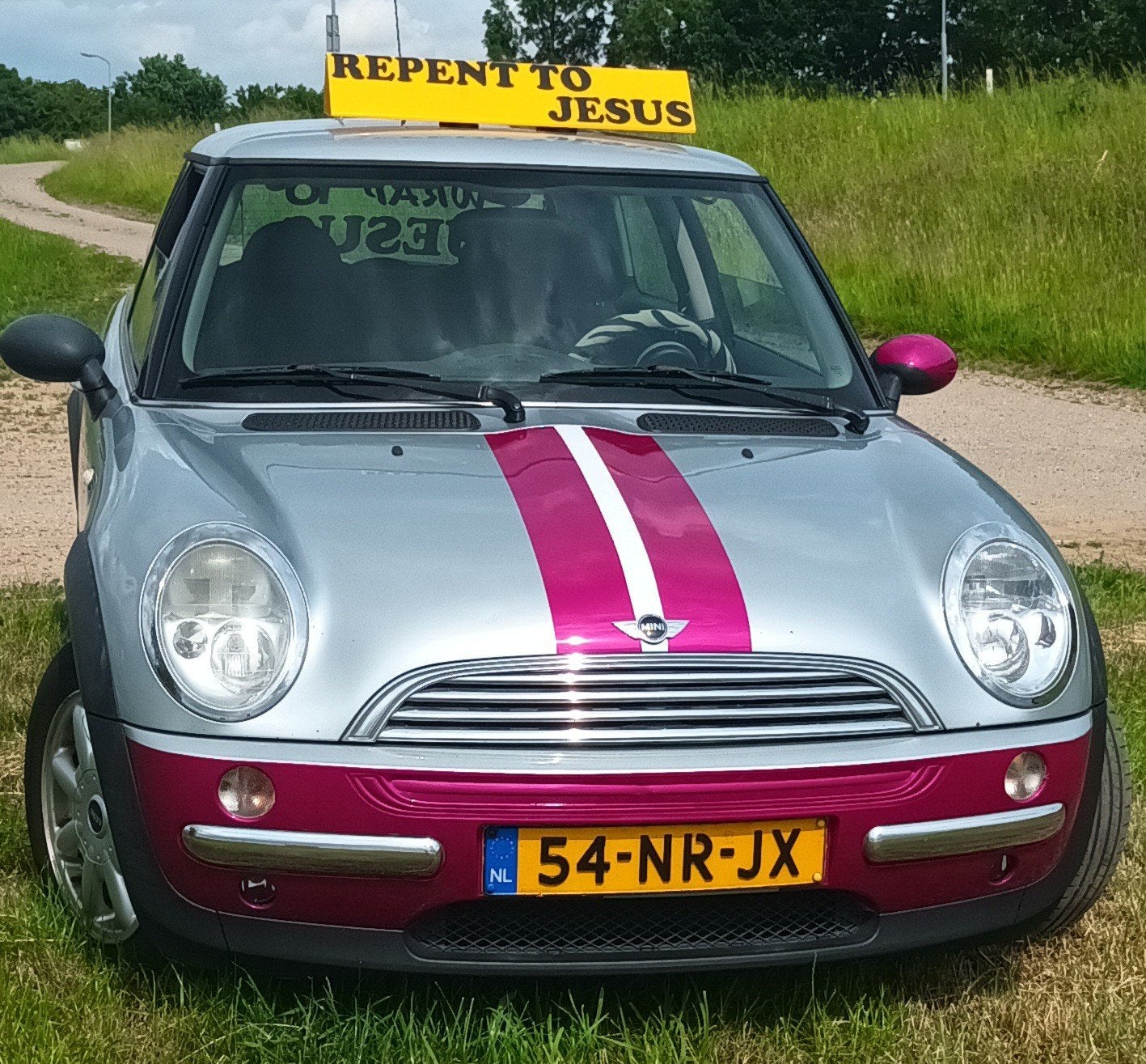 Mini 1.6 16V ONE 2004 Grijs kmstand 307560, Voorwielaandrijving, 15 km/l, 4 cilinders, 4 stoelen