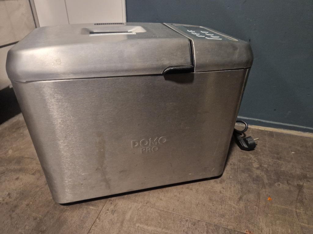 Broodbakmachine domo pro rvs, Witgoed en Apparatuur, Ophalen, Gebruikt, Met timer, Kijkvenster