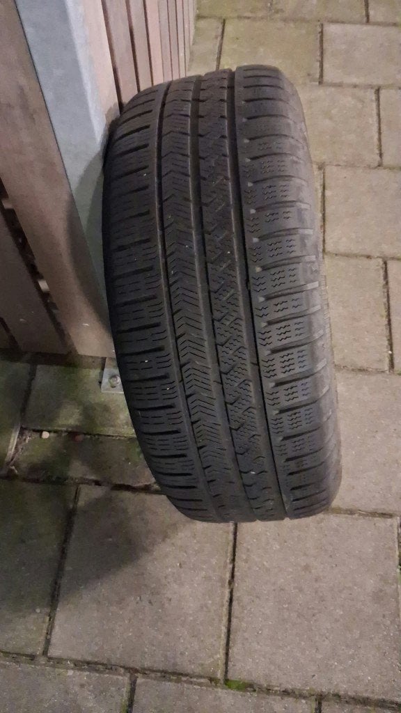 quatrac 5 vredestein 225/55 r16 95v M+S Autobanden 4 stuks, Tickets en Kaartjes, Eén persoon