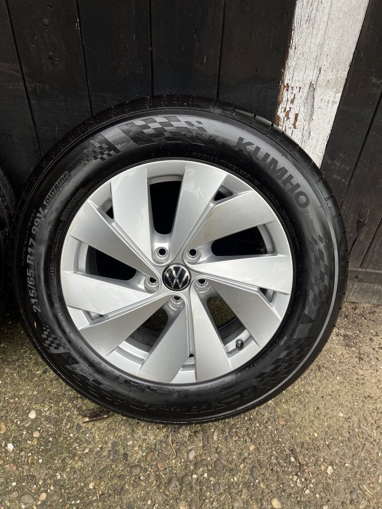 Originele Volkswagen Tiguan velgen 17" 5x112 Bari zomerset, Niet ingevuld, Banden en Velgen, Niet ingevuld, 17 inch