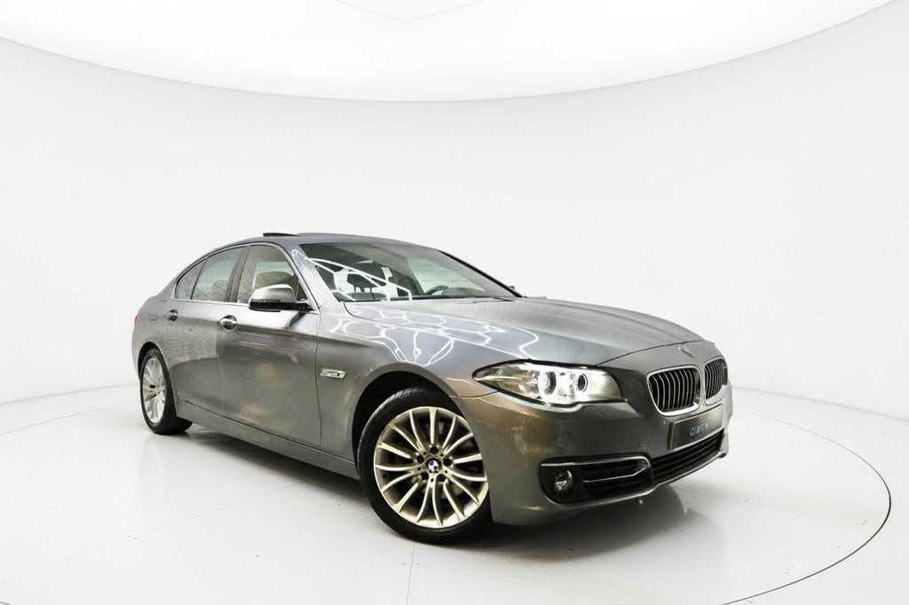 BMW 5-serie 520i Luxury Edition LEER MEMORY SCHUIFDAK NAP, Automaat, Achterwielaandrijving, Gebruikt, 4 cilinders