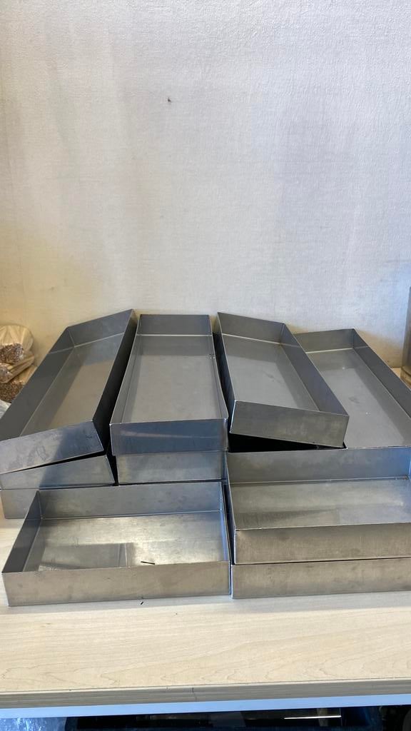 Metalen bakken, Ophalen of Verzenden, Gebruikt
