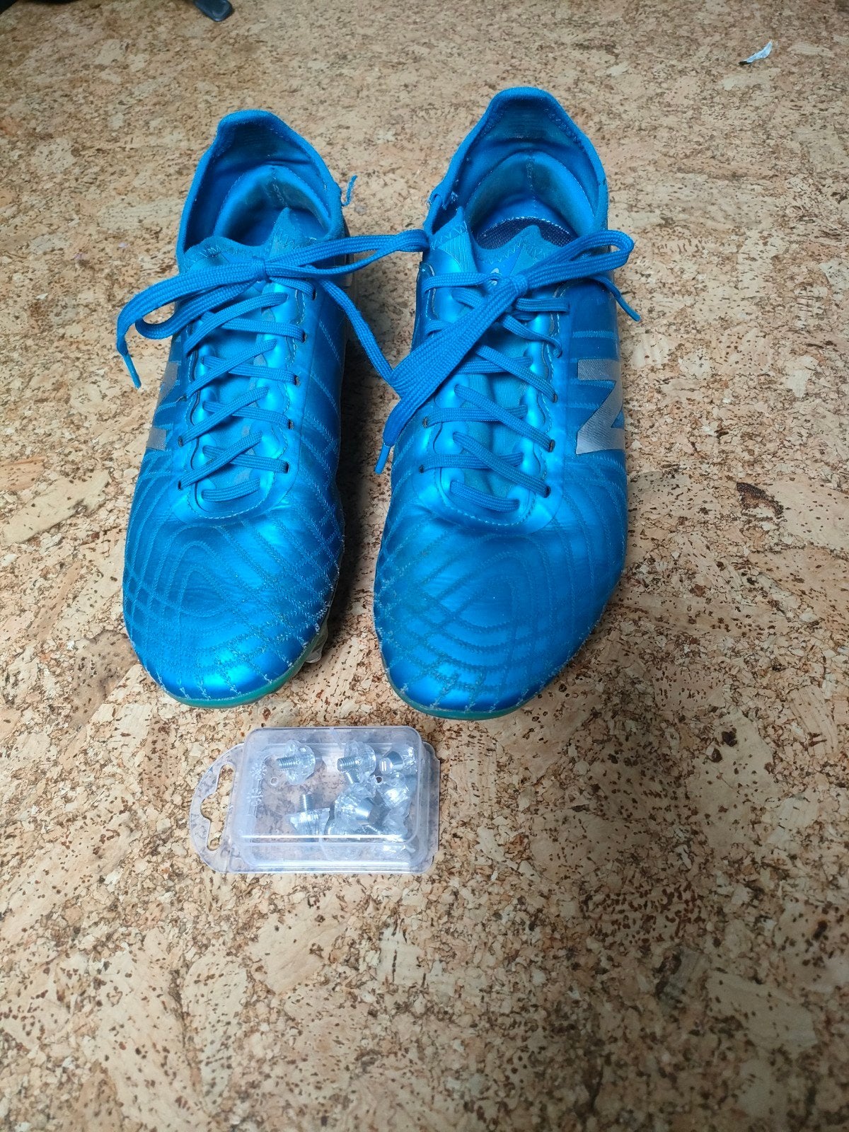 New Balance voetbalschoenen - Maat 39, Sport en Fitness, Maat XS of kleiner, Ophalen of Verzenden, Gebruikt, Schoenen