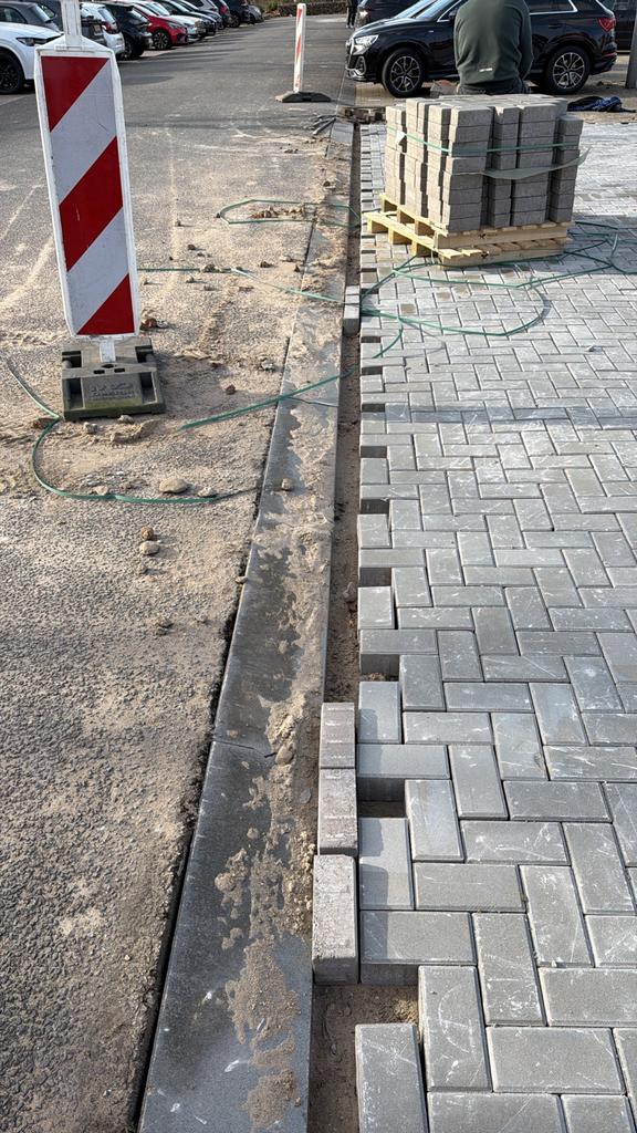 Stratenmaker opperman of straatmakers koppel gezocht, Tuinonderhoud of Snoeiwerk