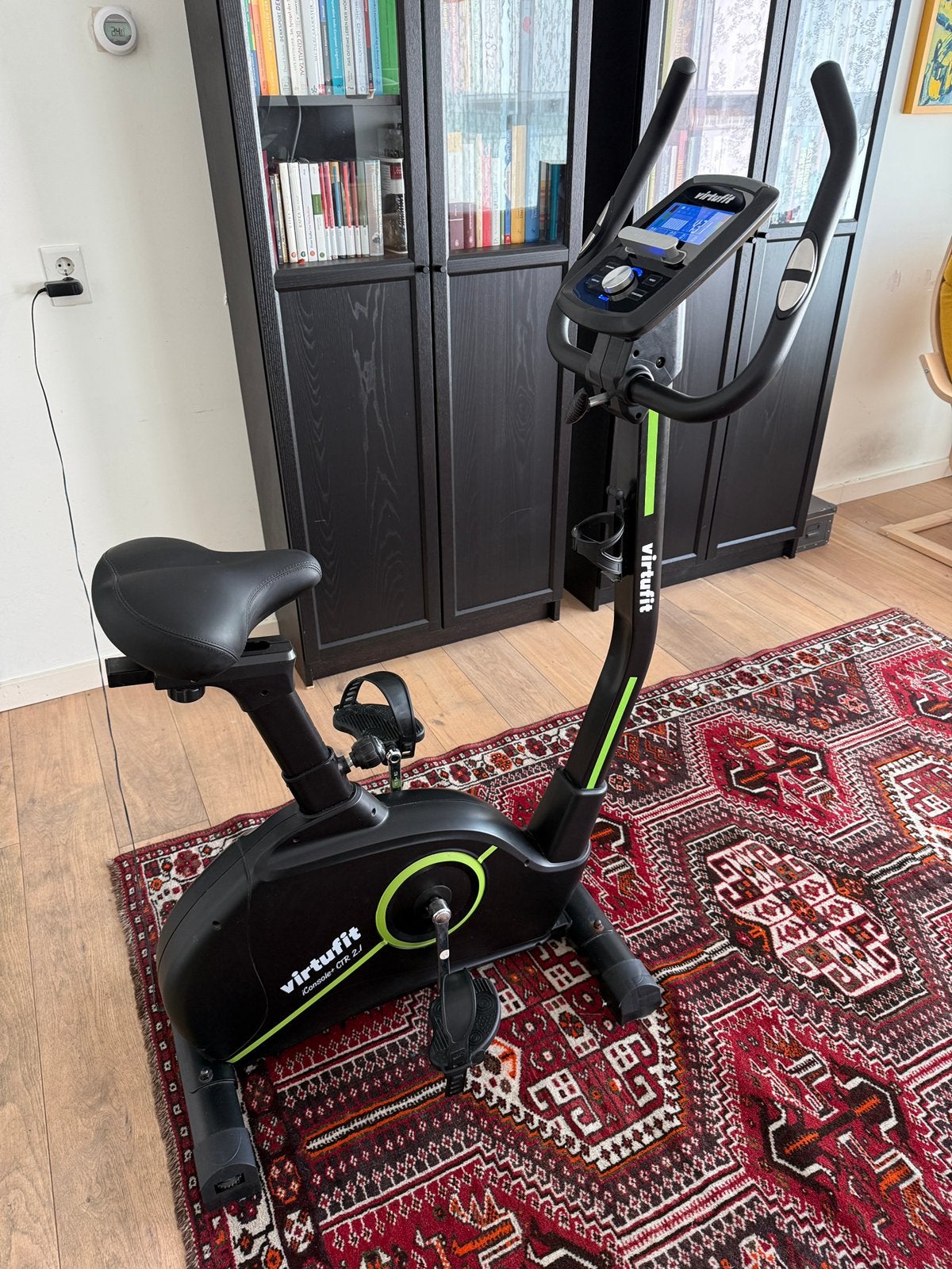 Hometrainer, Sport en Fitness, Ophalen, Kunststof, Gebruikt, Benen