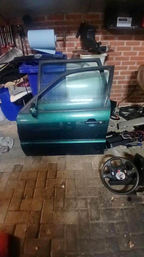 Deuren,achterklep,voorscherm, passat 35i vr6 rubbers, Auto-onderdelen, Ophalen, Gebruikt, Volkswagen, Voor