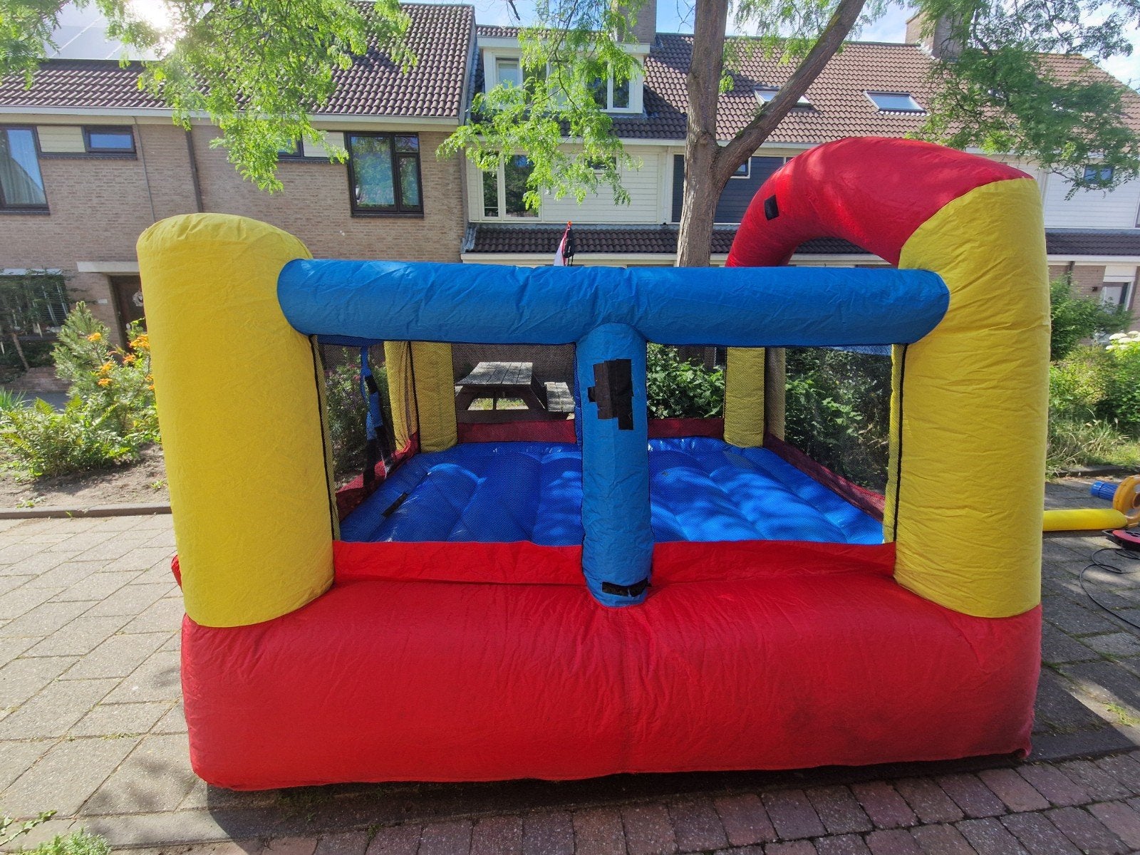 Happy Hop Springkussen met Blower, Ophalen, Gebruikt