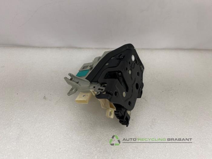 Deurslot Mechaniek 4Deurs rechts-achter van een Audi A4, Gebruikt, -, -, -