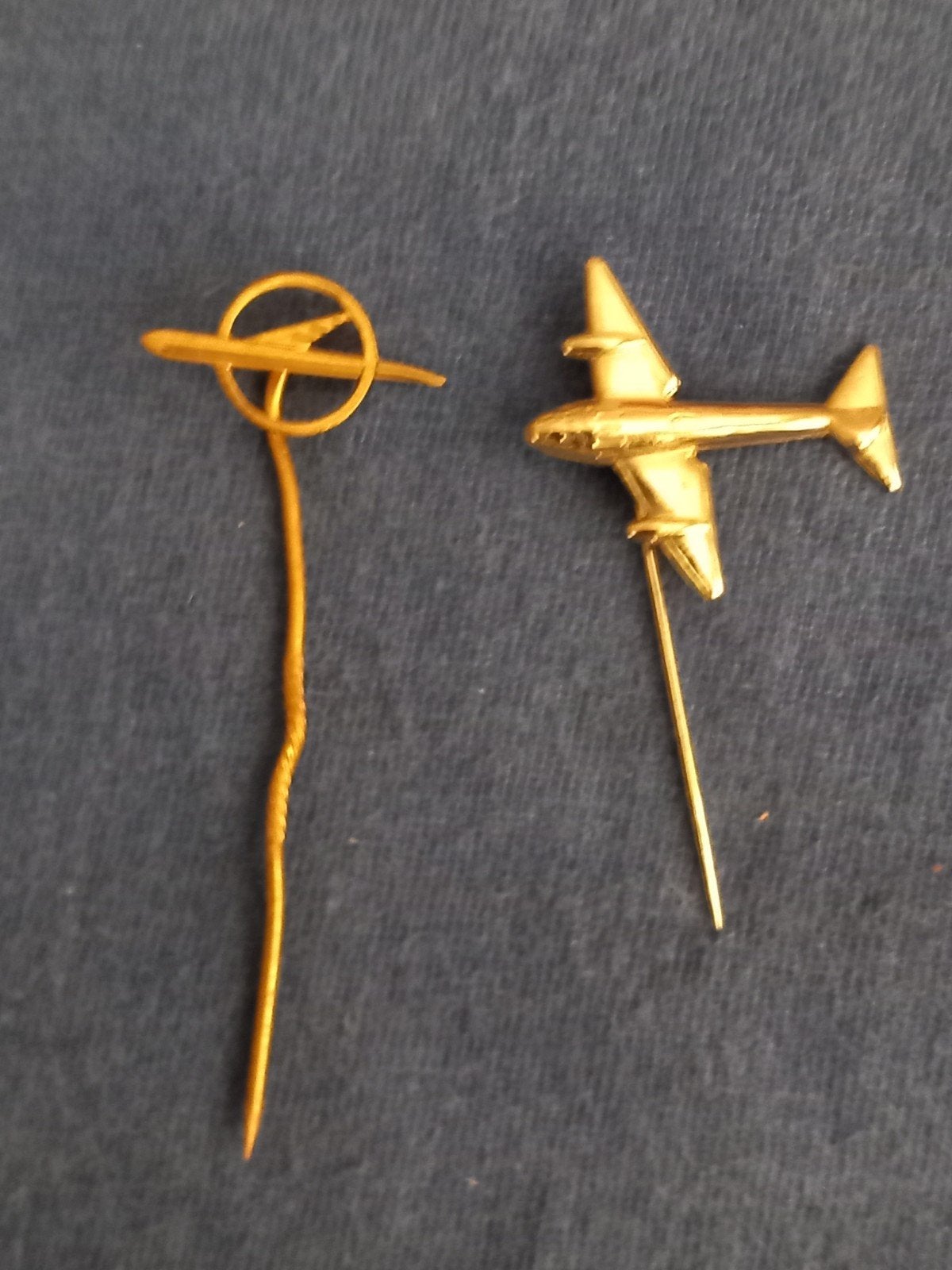 2 speldjes vliegtuigen, Ophalen of Verzenden, Zo goed als nieuw