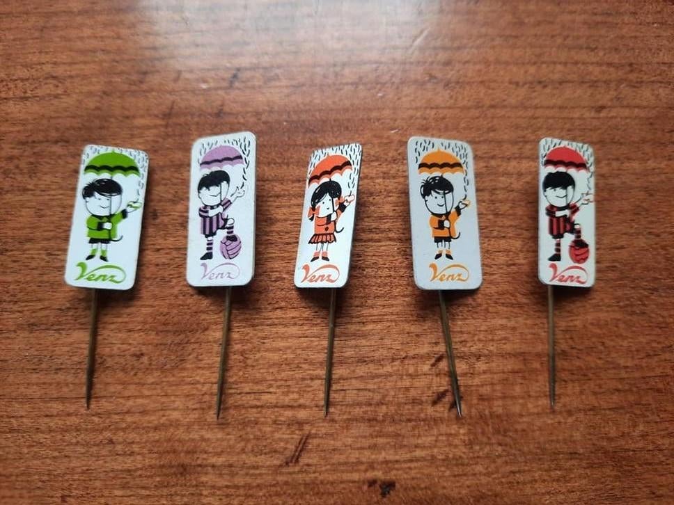 Venz Hagelslag Speldjes - Set van 5, Verzamelen, Speldjes, Pins en Buttons, Gebruikt, Speldje of Pin, Merk, Ophalen of Verzenden