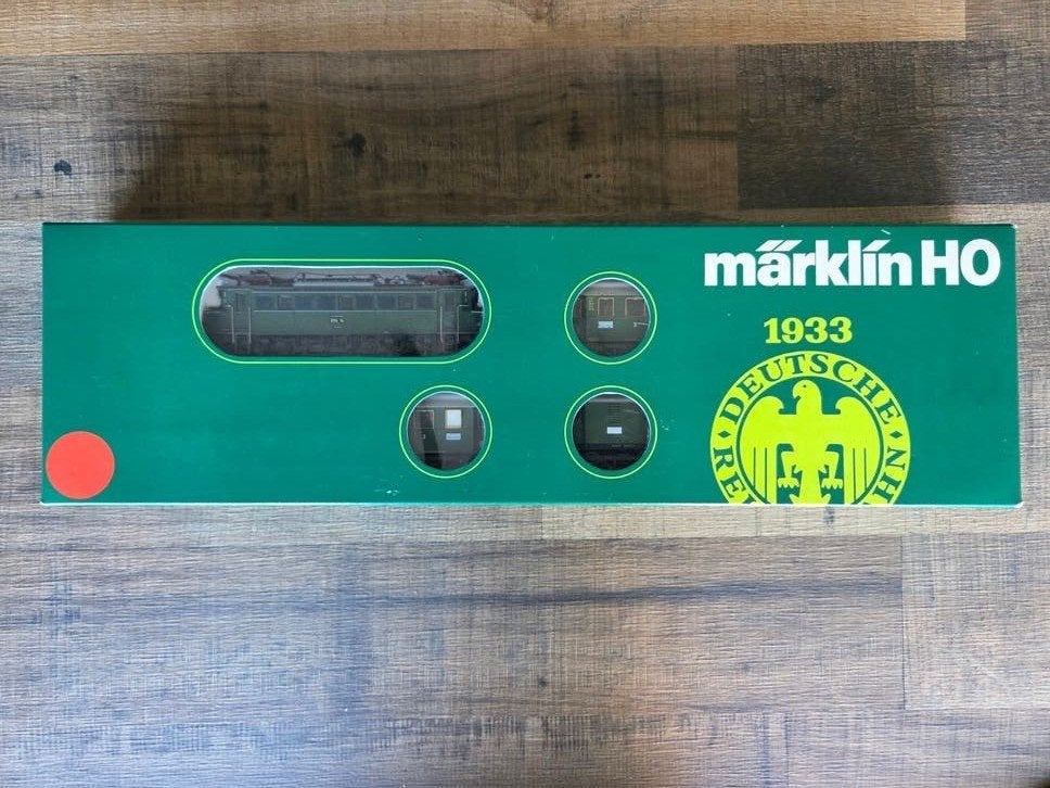 Märklin set 2850 DRG locomotief E04 met 3 rijtuigen, Wisselstroom, Treinset, Ophalen of Verzenden, Zo goed als nieuw