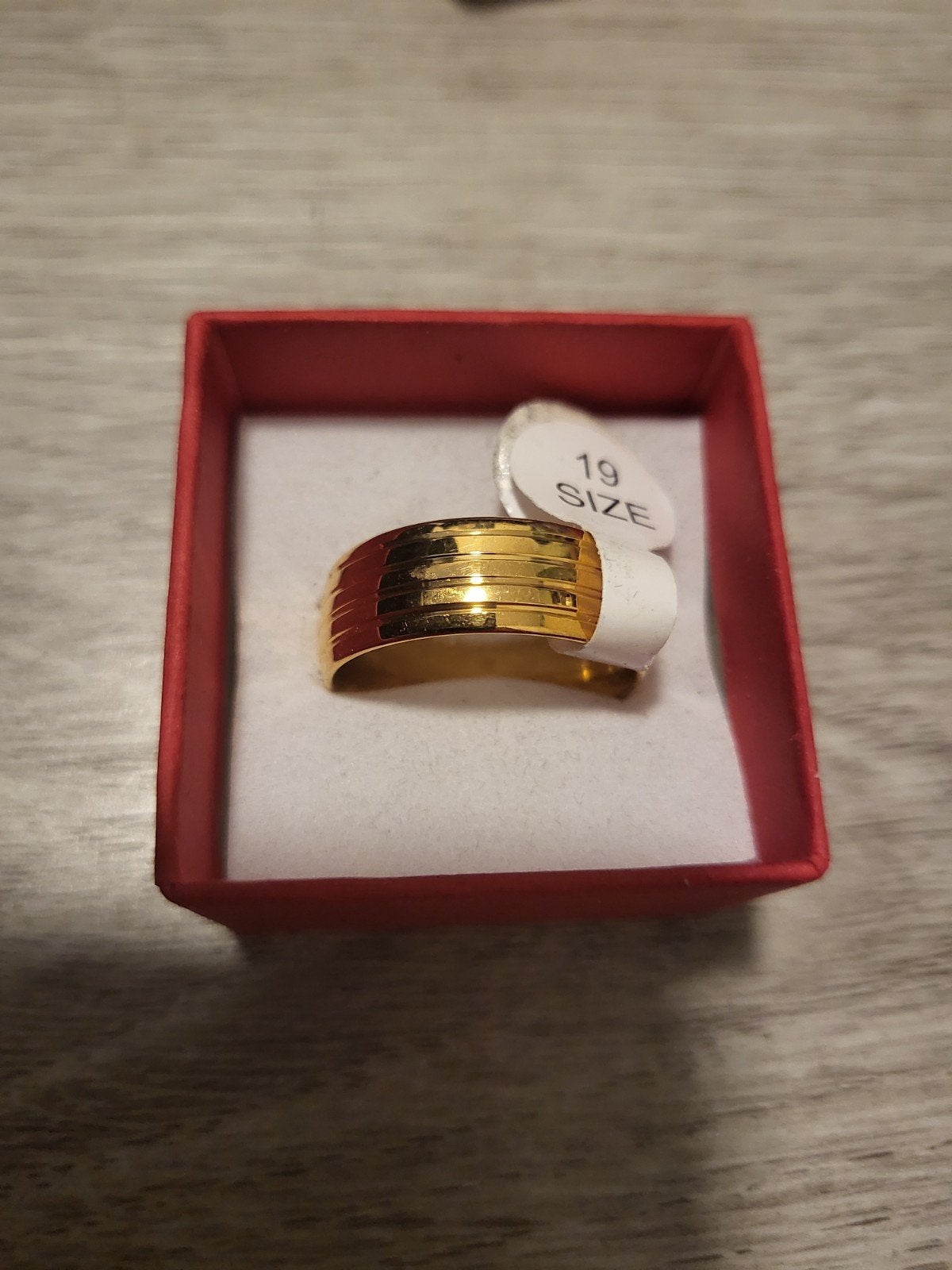 Nieuwe Gouden Ring Maat 19, 18 tot 19, IJzer of Staal, Nieuw, Ophalen of Verzenden