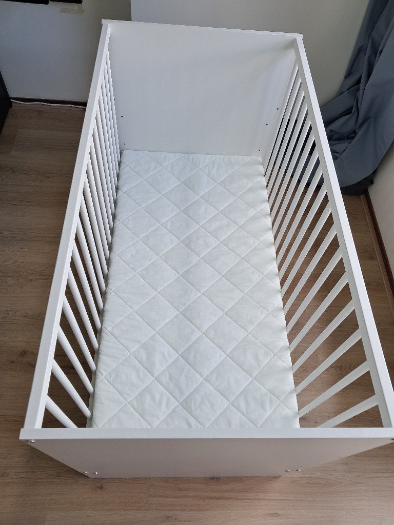 Ledikant 120x60 met matras, Ophalen, Zo goed als nieuw, Ledikant