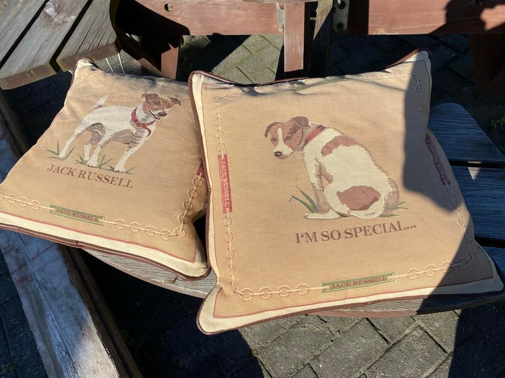 Jack Russell kussens - Decoratieve kussens met hondenprint, Huis en Inrichting, Ophalen of Verzenden, Zo goed als nieuw, Beige