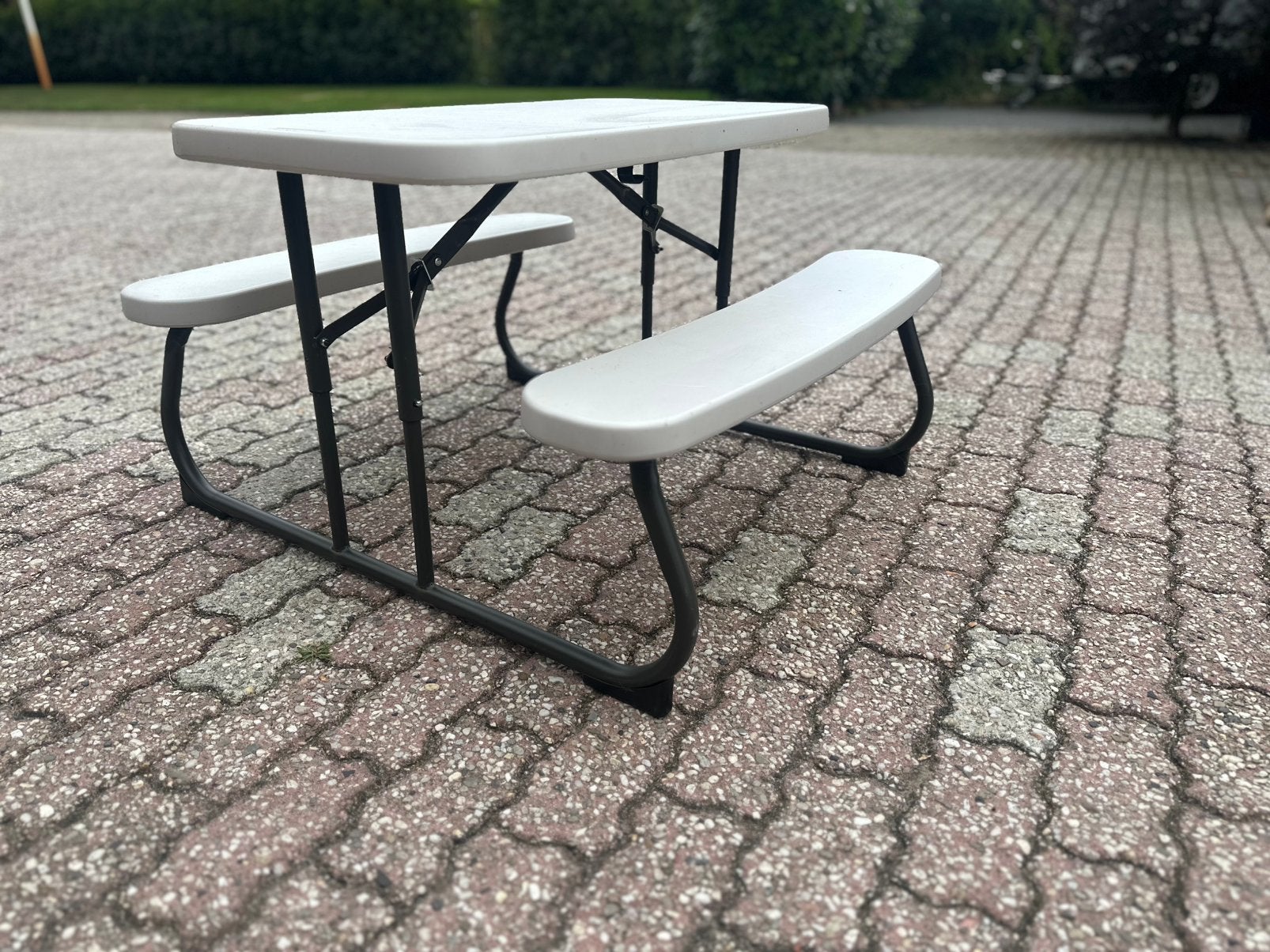 Kinder picknicktafel, Ophalen, Aluminium, Zo goed als nieuw, Inklapbaar