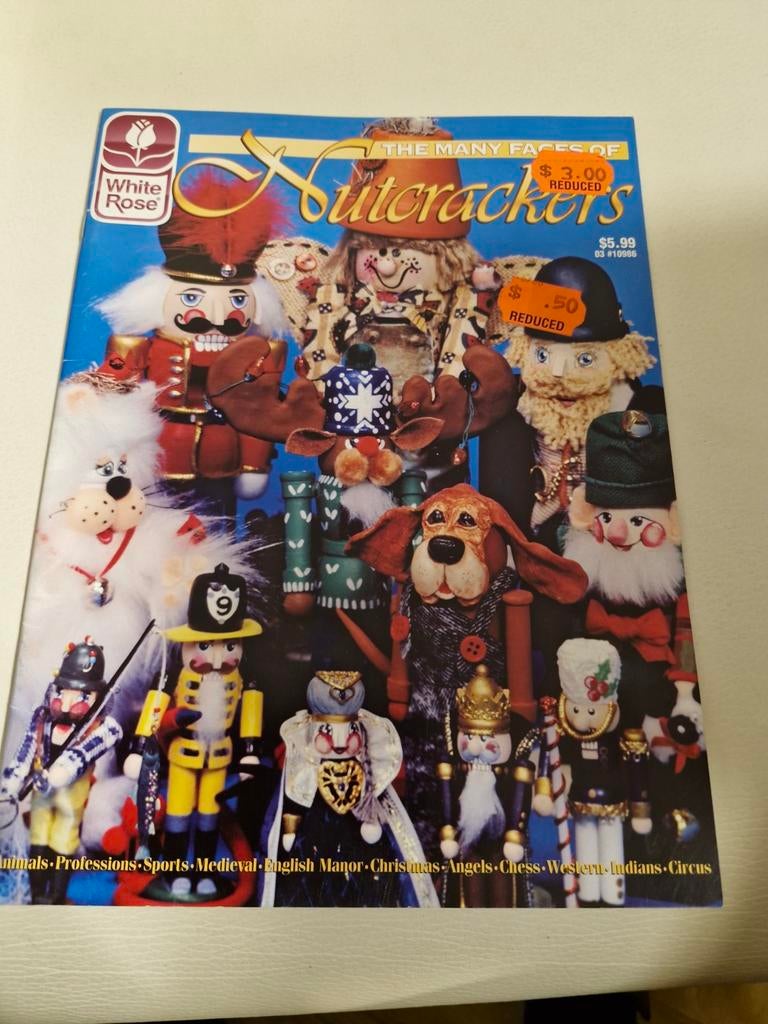 The Many Faces of Nutcrackers knutselboek, Ophalen of Verzenden