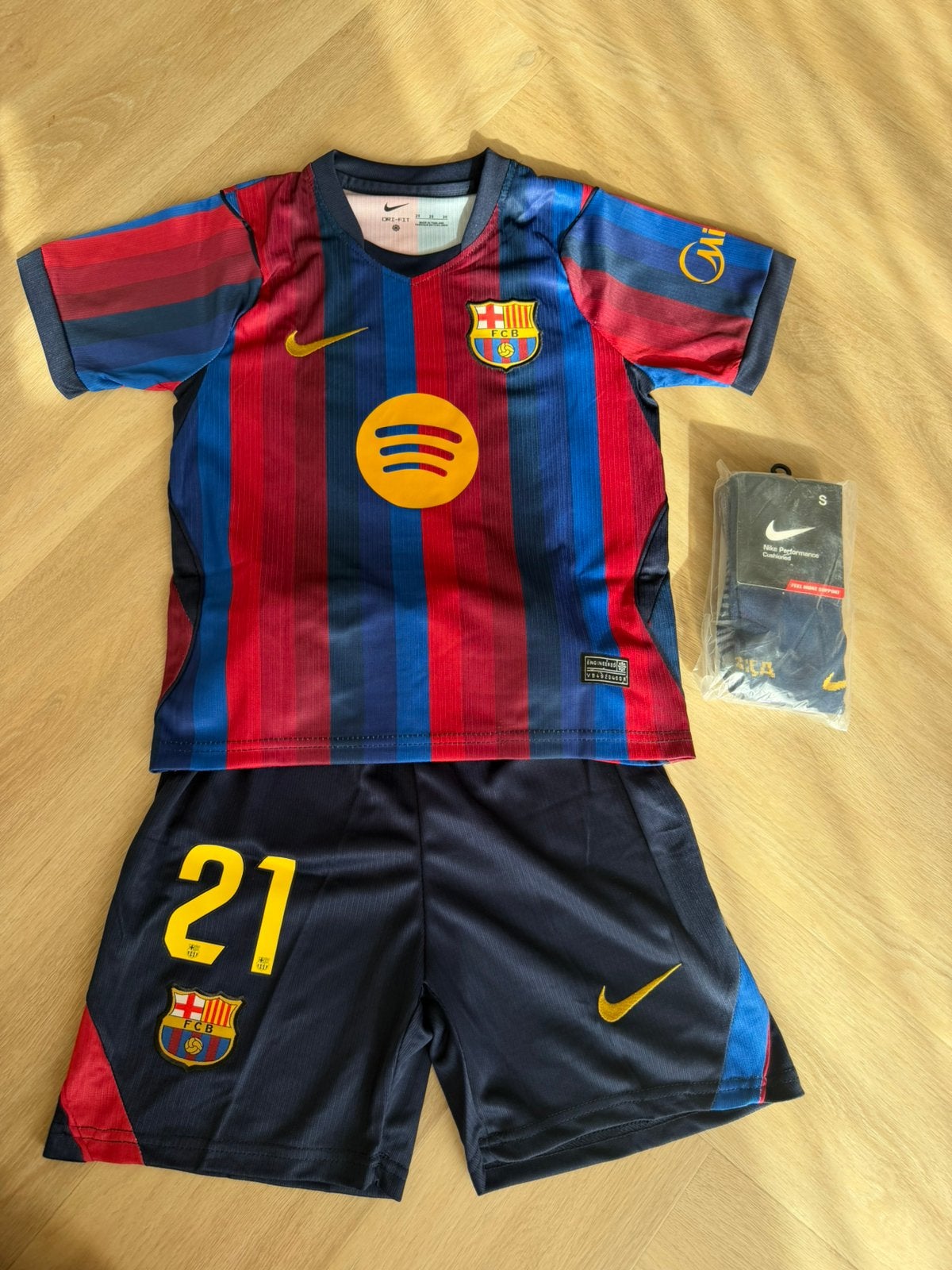 Nieuw FC Barcelona thuis tenue Frenkie de Jong 2026-2027, Maat XS of kleiner, Ophalen of Verzenden, Zo goed als nieuw, Set