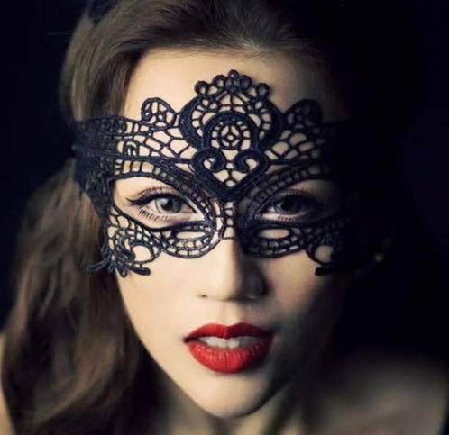 Zwarte kanten Oogmasker met Hunkemöller Body maat S!, Hunkemöller, Verzenden, Zwart, Body of Korset