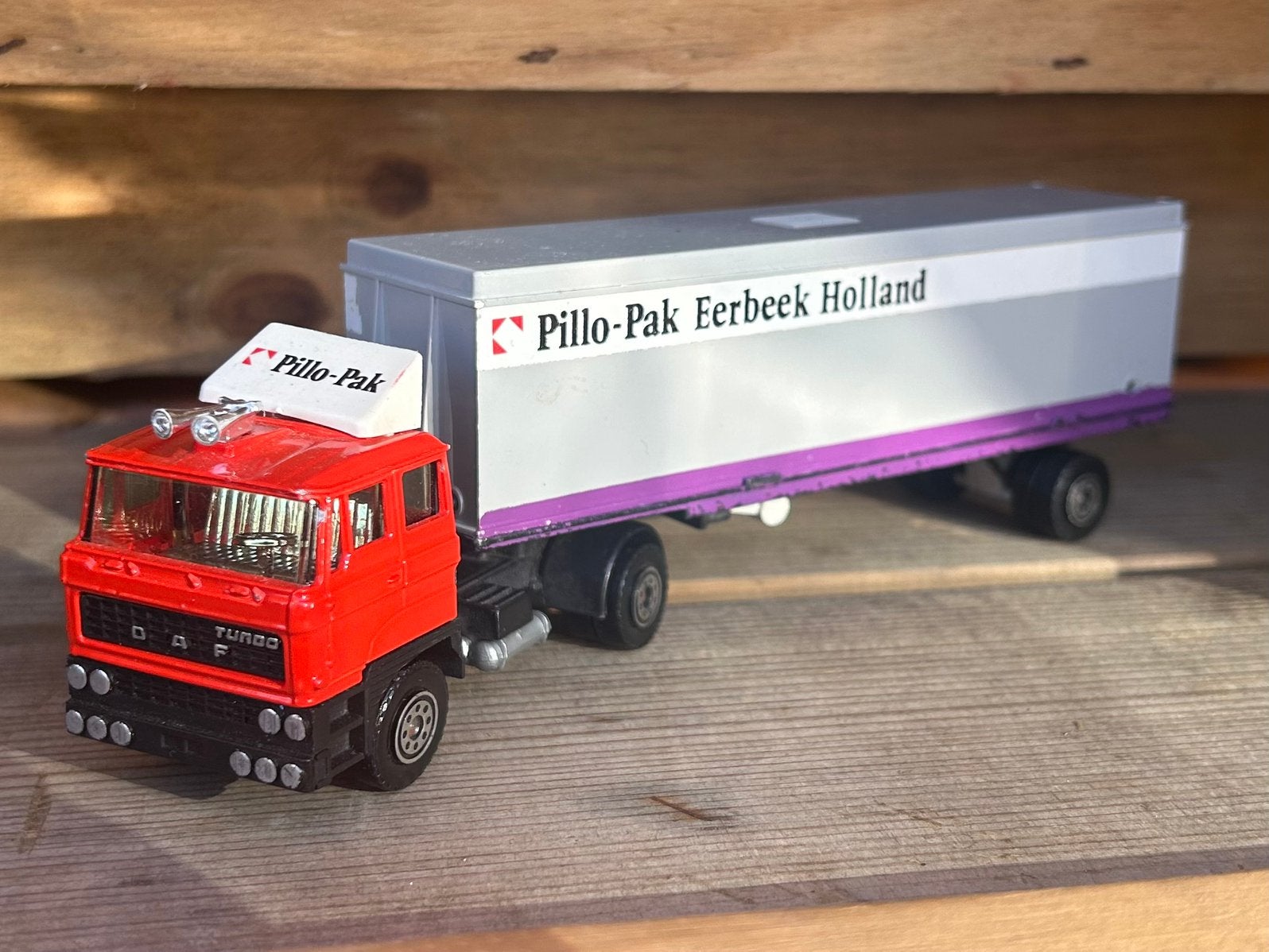 Solido DAF Pillo Pak Eerbeek, Verzenden, Zo goed als nieuw, Bus of Vrachtwagen