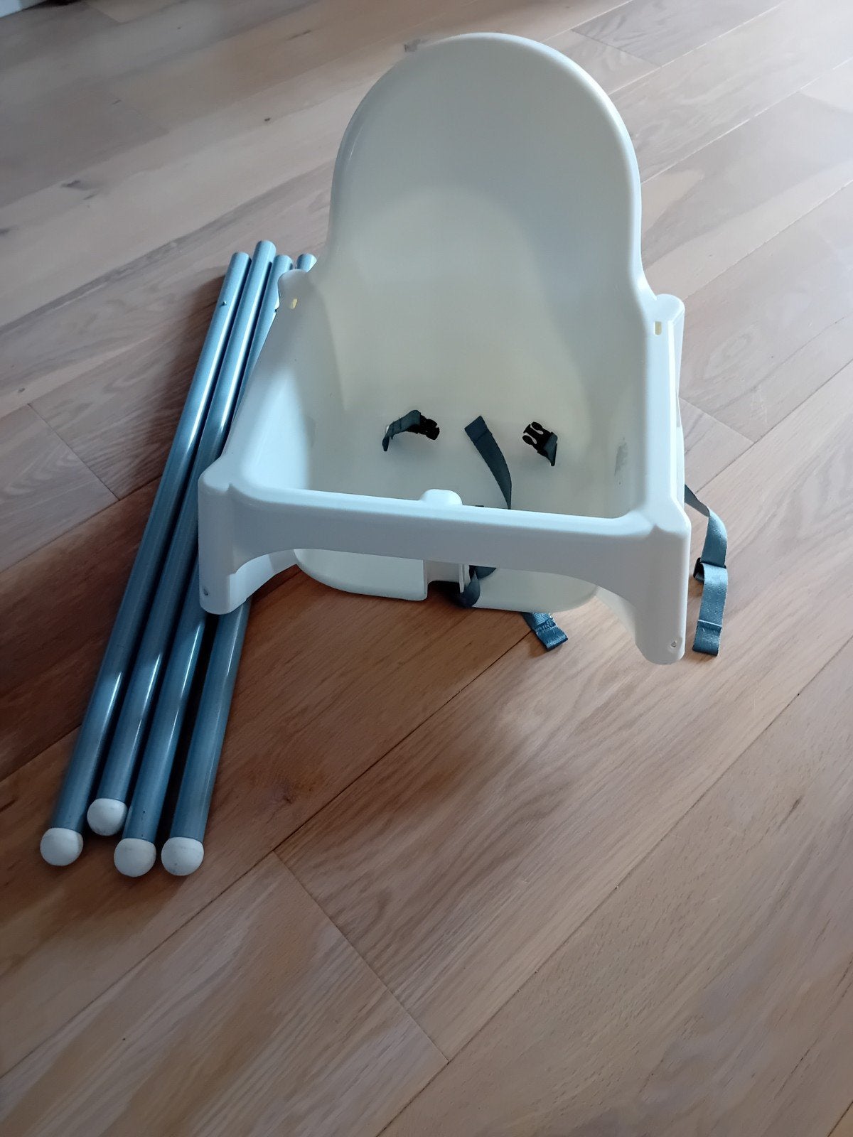 IKEA kinderstoel met gordel, Kinderen en Baby's, Ophalen, Gebruikt, Overige typen, Gordel(s)