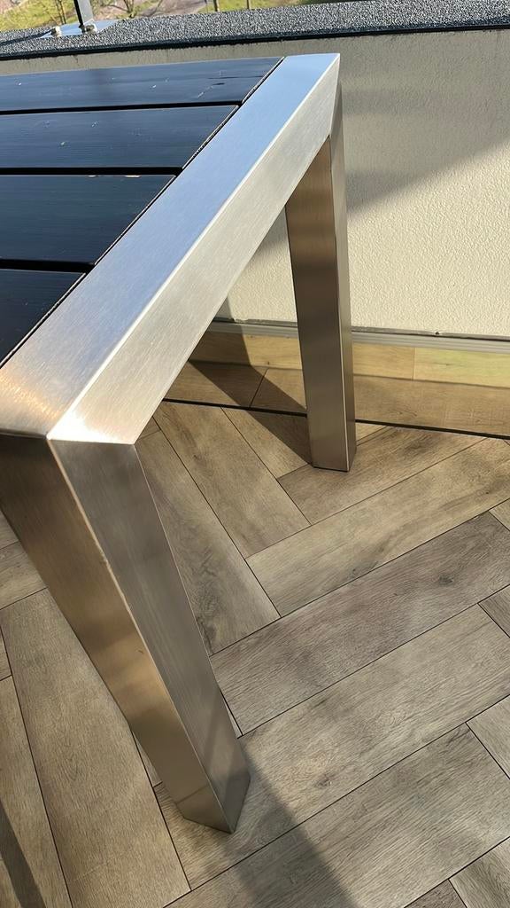 Te koop tuintafel. Nieuwprijs €1200,00, Ophalen, Gebruikt, Rechthoekig, Rvs