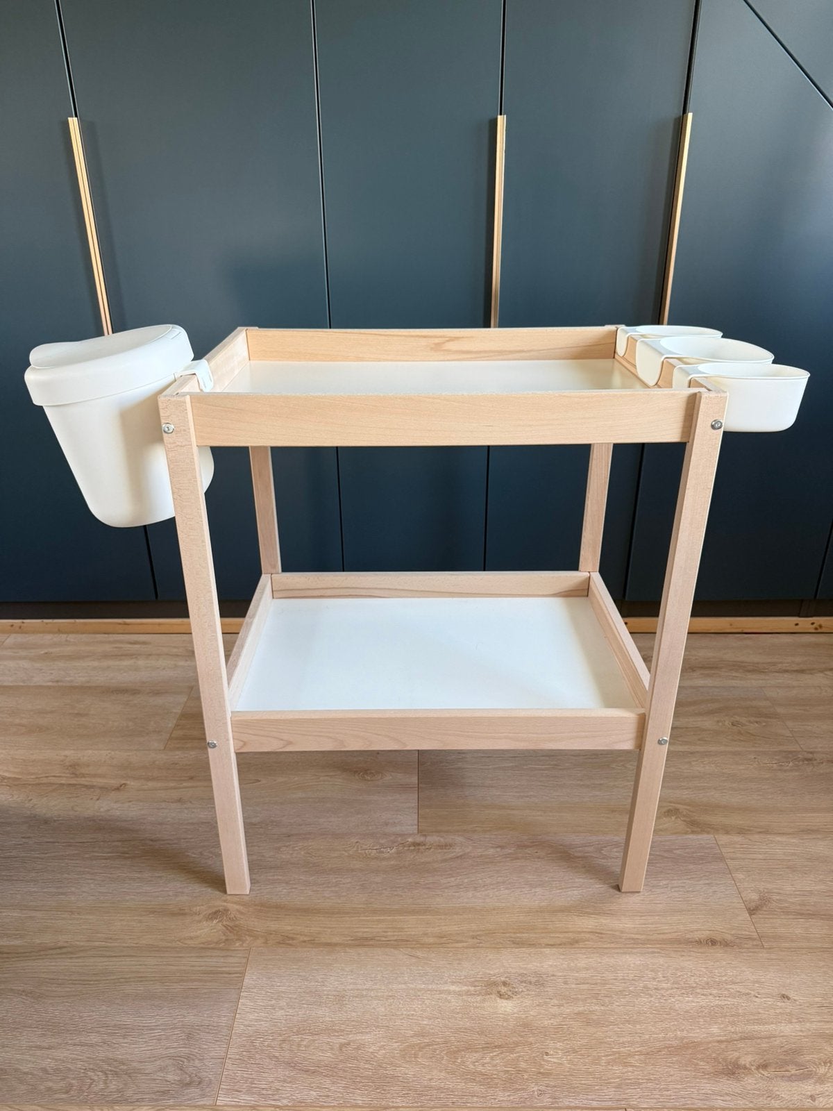 Sniglar commode, Kinderen en Baby's, Kinderkamer | Commodes en Kasten, Minder dan 75 cm, 70 cm of meer, Zo goed als nieuw, Voetruimte
