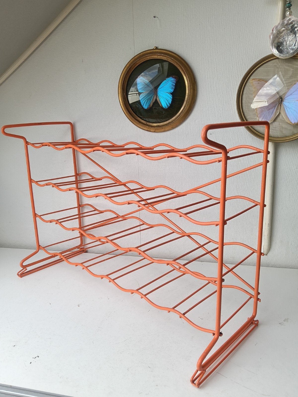 Vintage tomado oranje metalen wijnrek voor flessen, Ophalen of Verzenden, Gebruikt, Metaal