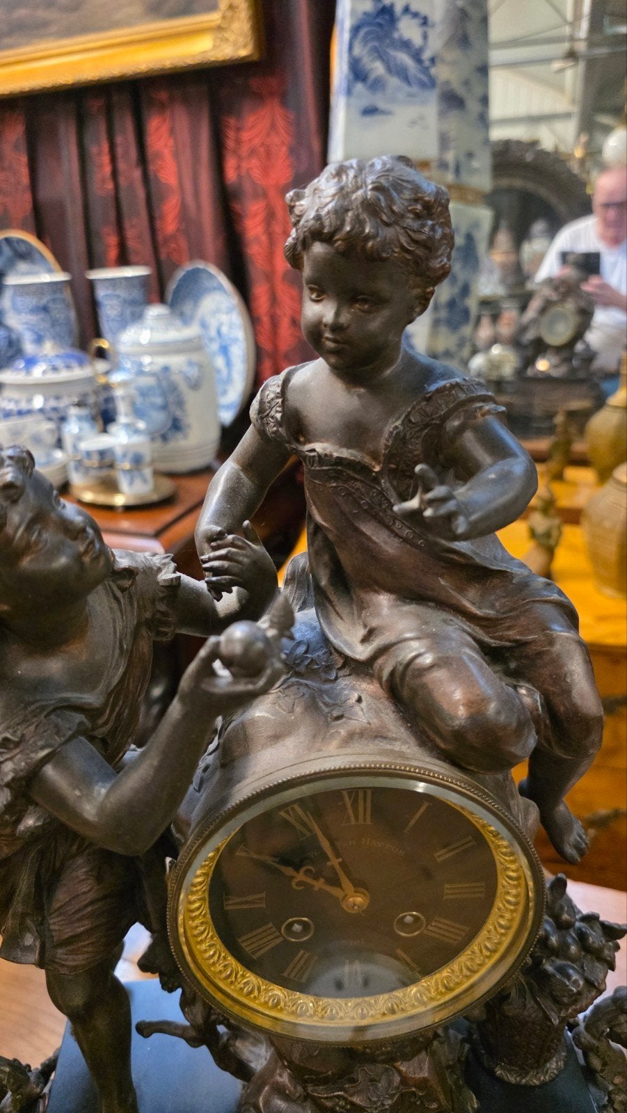 Grote figurale pendule € 175, Ophalen