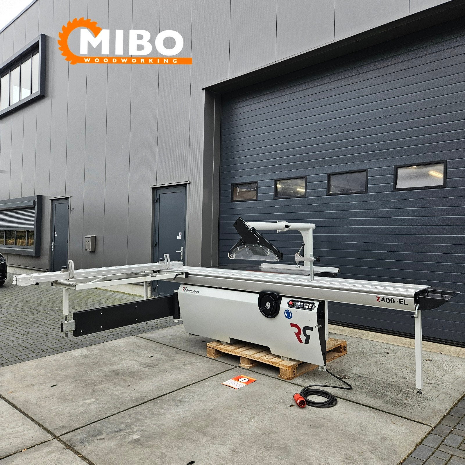 Robland z400 formaatzaag 3800mm elektrisch ** paneelzaag