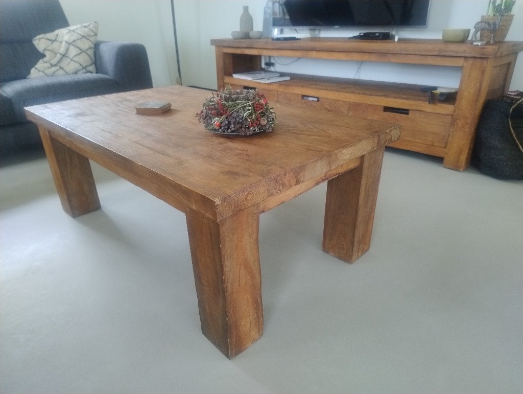 Massief houten salontafel, Huis en Inrichting, Tafels | Salontafels, Ophalen, Gebruikt, 100 tot 150 cm, Landelijk, Rustiek