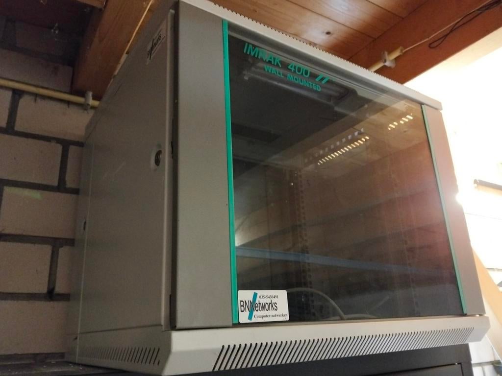 Patchkast 12 he, Computers en Software, Serverkasten, Gebruikt, Glas, Plaatstaal, Ophalen of Verzenden