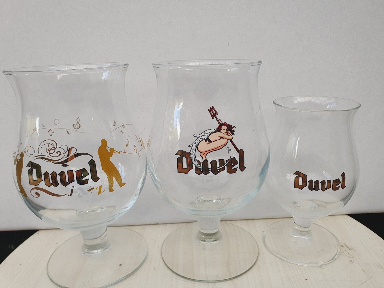 Drie Duvel bierglazen, jaarglazen., Verzamelen, Ophalen of Verzenden, Zo goed als nieuw, Glas of Glazen, Duvel