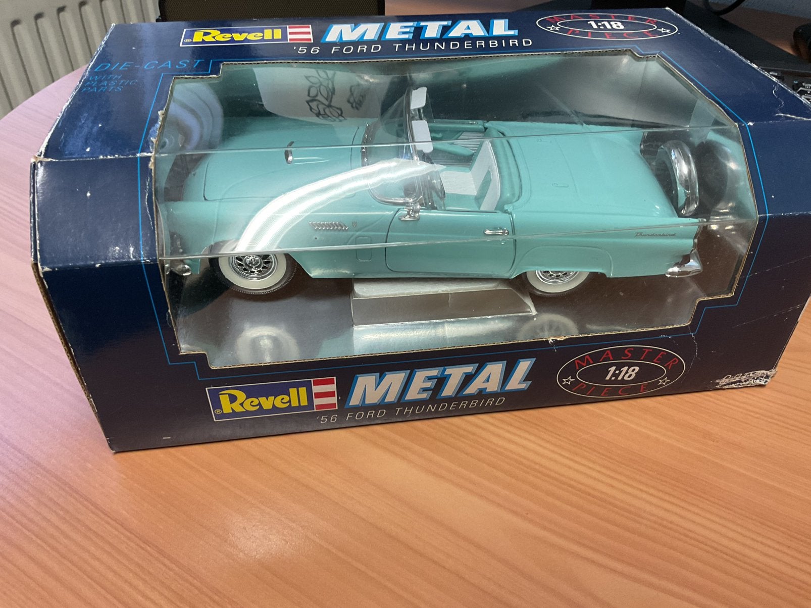 Ford thuderbird, Ophalen of Verzenden, Nieuw, Revell