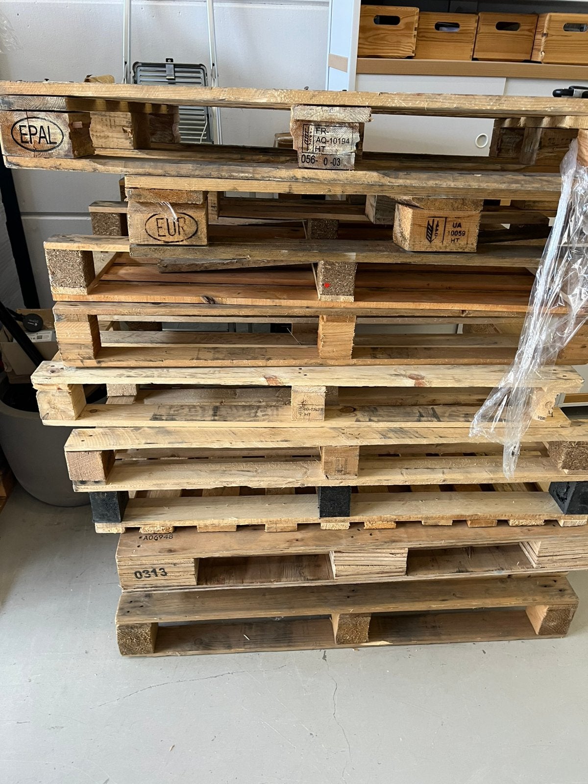 Stuk of 13 pallets, Ophalen, Zo goed als nieuw, Pallet, Minder dan 200 cm