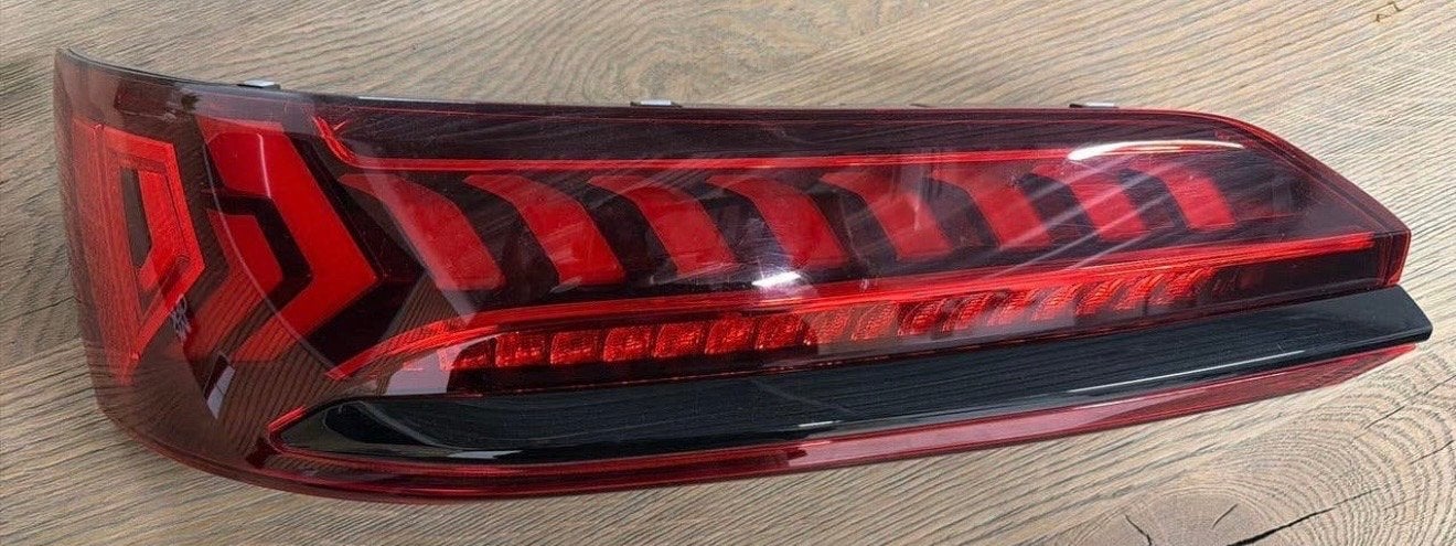 Audi Q7 Matrix LED Achterlicht Links Achter 4M0.945.307.C, Ophalen, Gebruikt, Audi