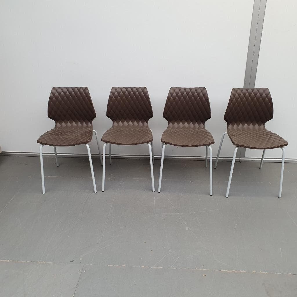 Set van 4 kunststof kantinestoel kantine stoelen bruin, Huis en Inrichting, Stoelen, Ophalen, Kunststof, Gebruikt, Bruin