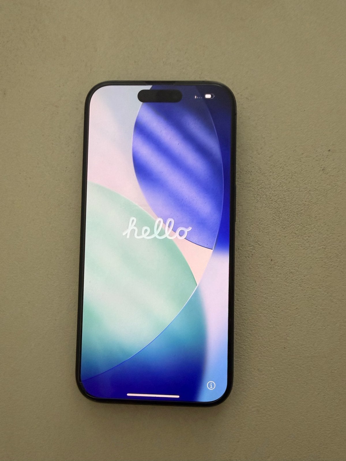iPhone 15 Pro - Zo goed als nieuw, Telecommunicatie, Mobiele telefoons | Apple iPhone, 128 GB, Zwart, Ophalen of Verzenden, Zo goed als nieuw
