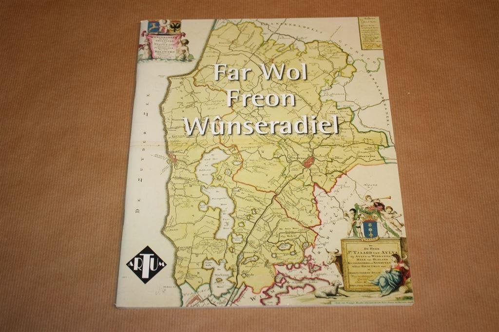 Far Wol Freon Wûnseradiel, incl. 2 CD\'s. - Friestalig., Boeken, Ophalen of Verzenden, Zo goed als nieuw