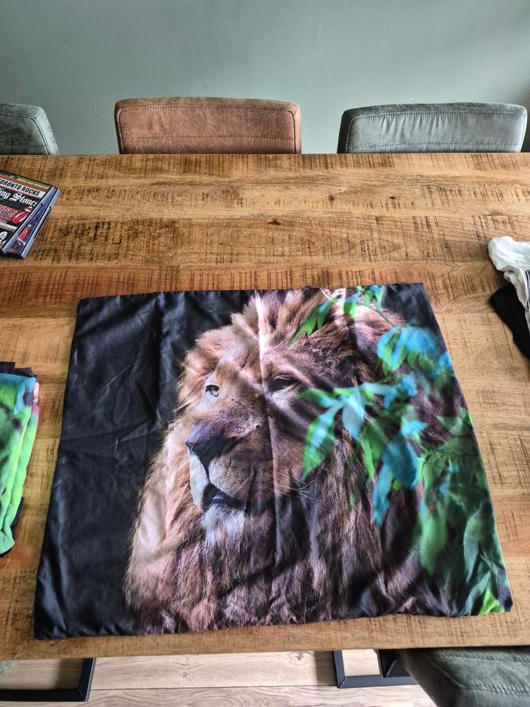 Dekbedovertrek 240x200 met leeuwenprint, Gebruikt, Overige kleuren, Jongetje of Meisje, Dekbedovertrek