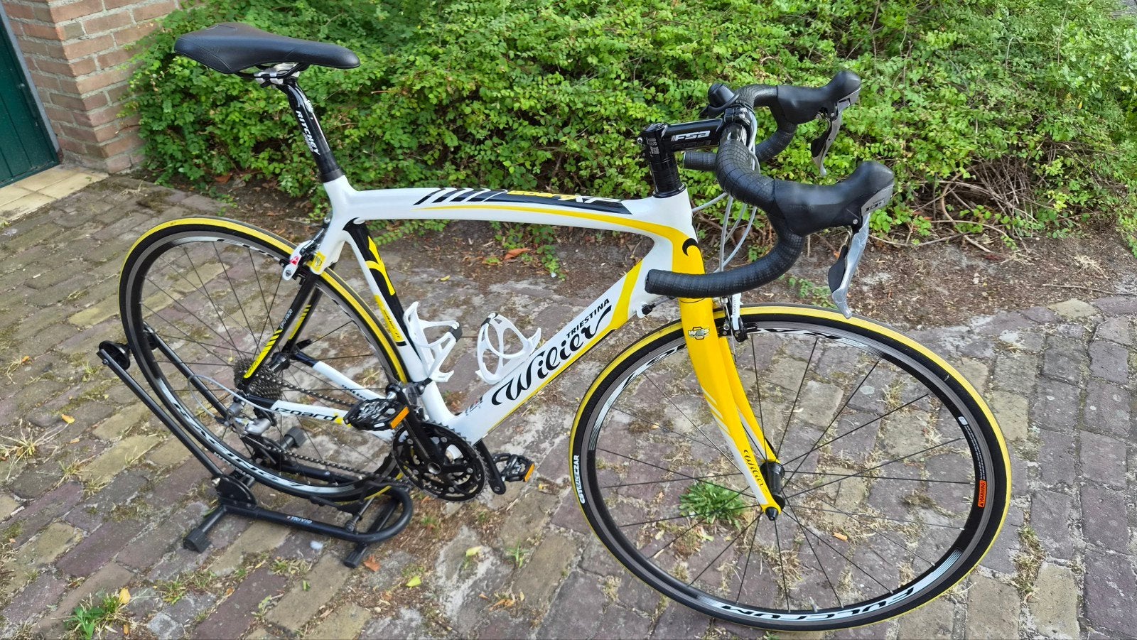 Wilier Carbon racefiets - Ideaal voor beginners (55cm), Fietsen en Brommers, Fietsen | Racefietsen, Gebruikt, Carbon, Meer dan 20 versnellingen