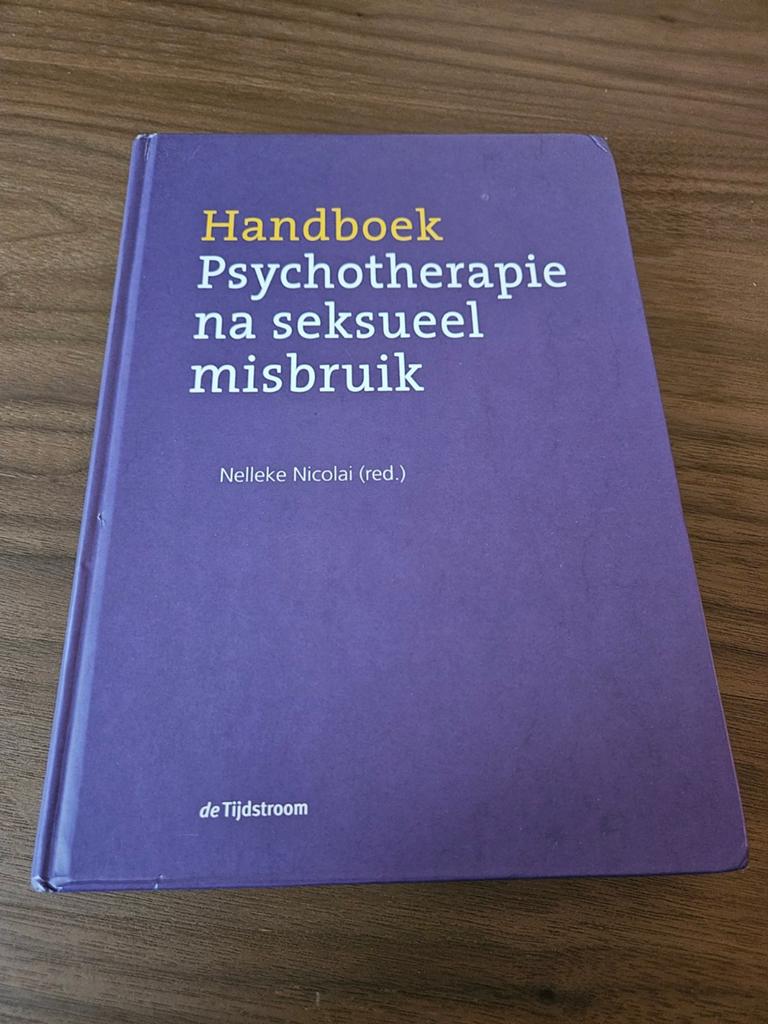 Handboek Psychotherapie na seksueel misbruik, Ophalen of Verzenden, Zo goed als nieuw, Klinische psychologie, Nelleke Nicolai (red.)