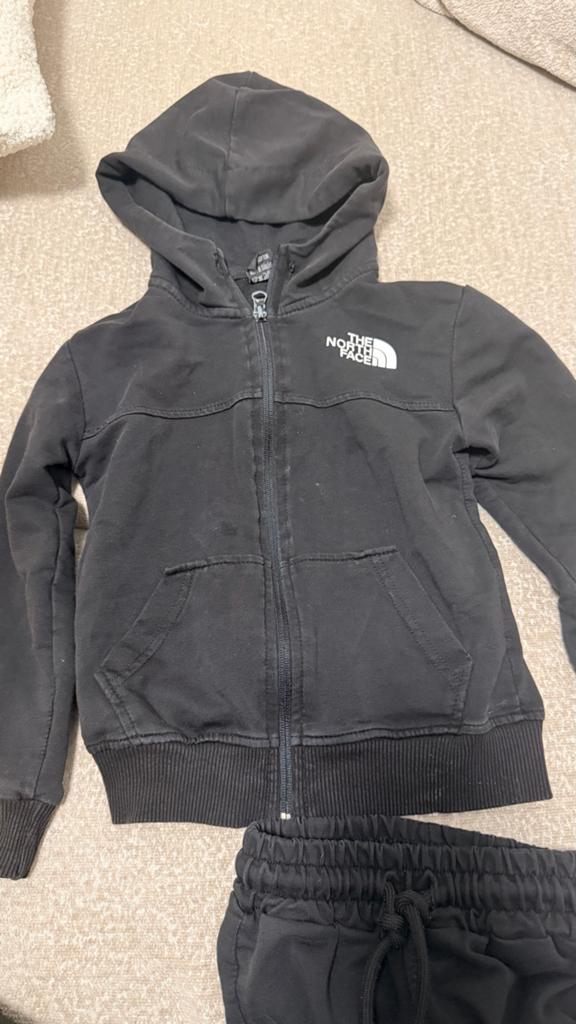 The North Face Trainingspak Zwart Maat 98/104, Ophalen of Verzenden, Gebruikt, Jongen of Meisje, Setje
