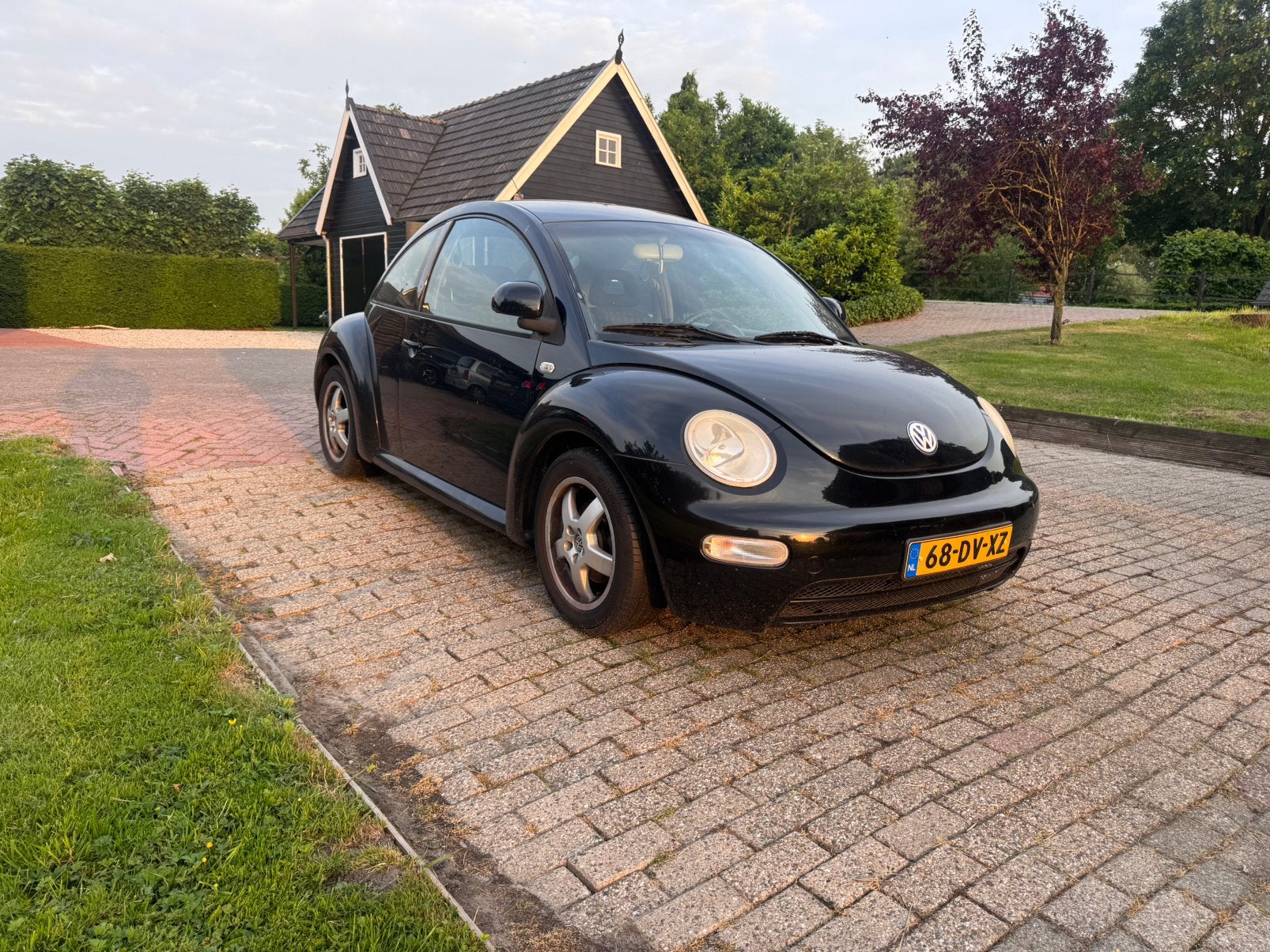 Volkswagen Beetle (Kever) 2.0 85KW 2000 Zwart SCHADE / NAP!, Auto's, 4 cilinders, 1984 cc, 4 stoelen, Zwart